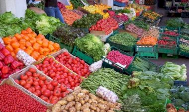 سعر الخضار والفاكهة اليوم الخميس في الأسواق