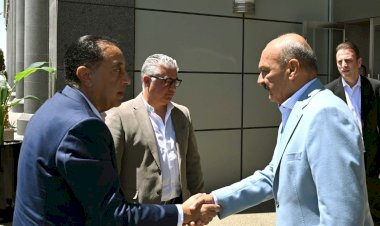 رئيس الوزراء يبدأ جولة موسعة لافتتاح 9 مشروعات صناعية بالمنطقة الاقتصادية لقناة السويس