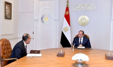 الرئيس السيسي يجتمع مع وزير الخارجية