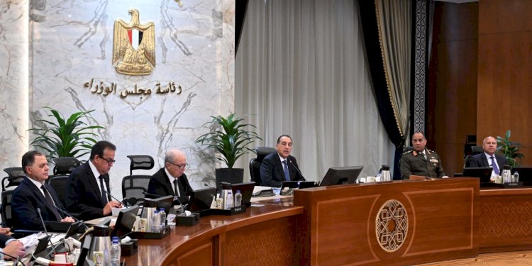 رئيس الوزراء يترأس الاجتماع الأسبوعي للحكومة