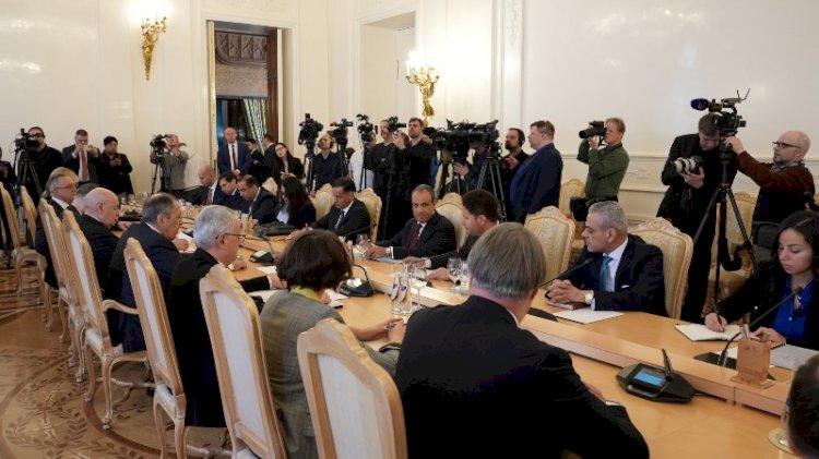 وزيرا خارجية مصر وروسيا يبحثان في موسكو سبل تطوير العلاقات الثنائية والتطورات الإقليمية