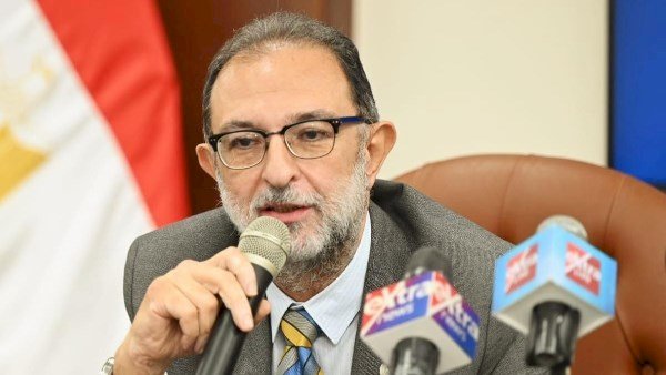 رئيس الهيئة القومية لسلامة الغذاء يؤكد استمرار أعمال التفتيش والرقابة والإفراج الجمركي بكفاءة