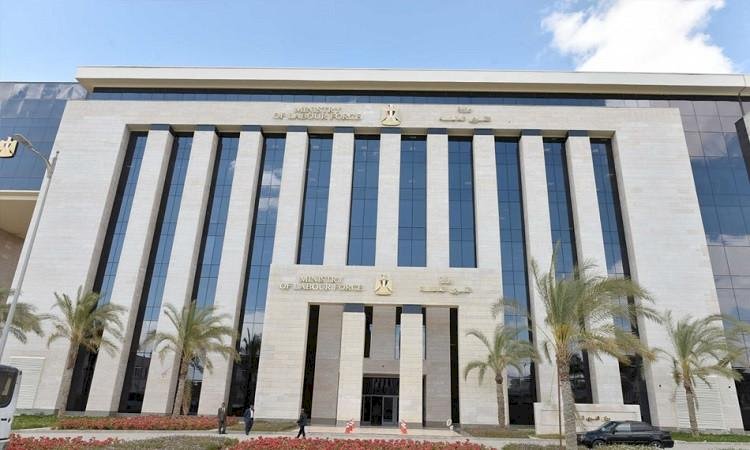 وزارة العمل تعلن عن وظائف بمدينة بدر برواتب تصل لـ10 آلاف جنيه
