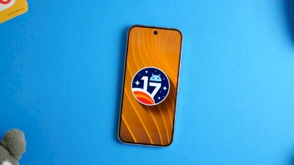 جوجل تضيف خانة بحث جديدة داخل مراجعات Google Play