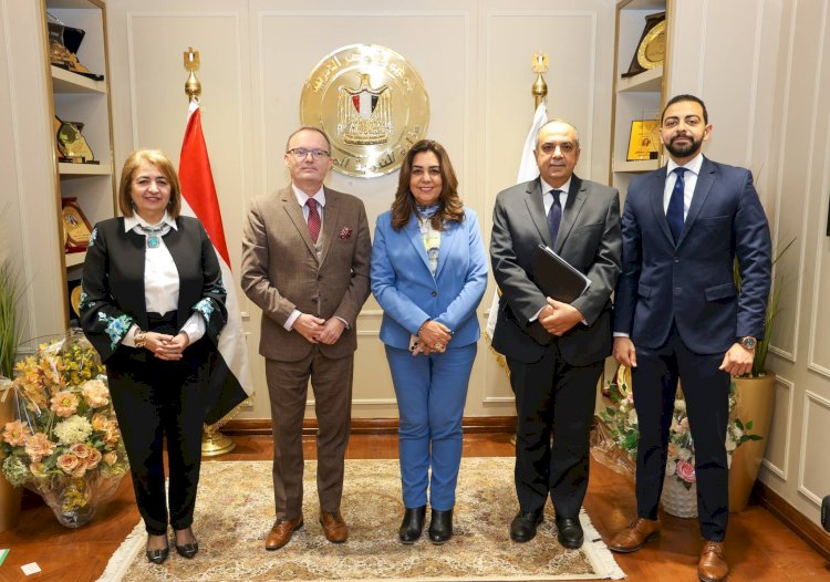 وزيرة التنمية تبحث مع سفير التشيك بالقاهرة مجالات التعاون المشترك
