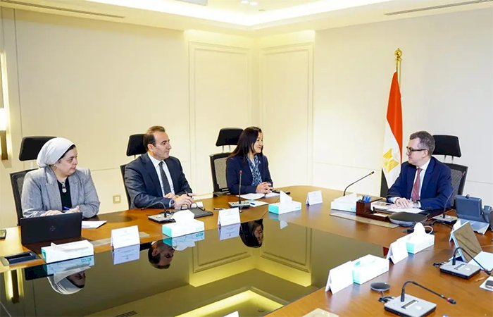 وزير التخطيط يبحث مع الممثلة المقيمة للبرنامج الإنمائي للأمم المتحدة التعاون