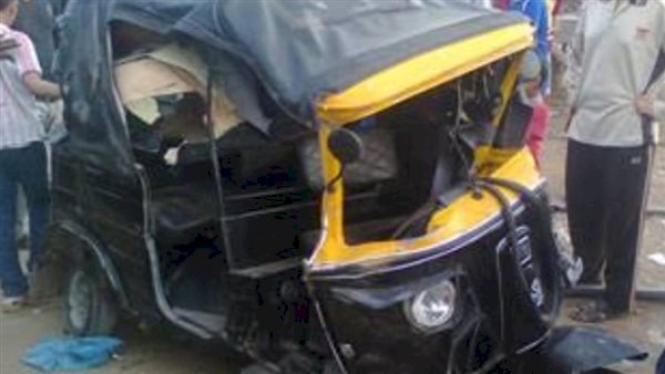 مصرع طفلة فى حادث انقلاب توكتوك بترعة الكلابية بقنا