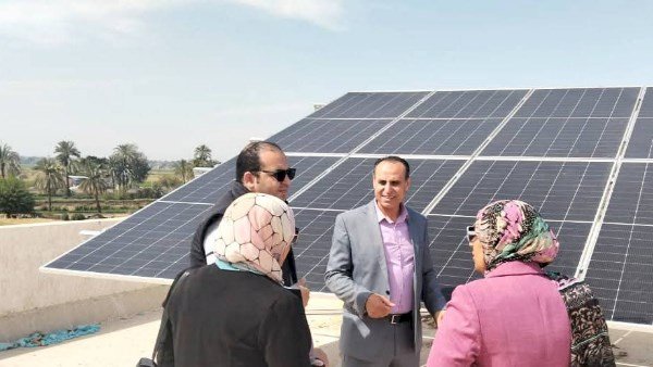 وحدات صحية تعمل بالطاقة الشمسية في بني سويف