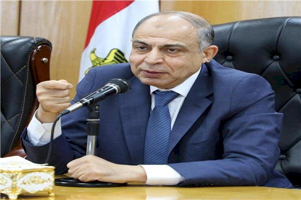 محافظ المنيا: مد فترة إنهاء إجراءات التراخيص لسيارات الأجرة حتى 10 مايو المقبل