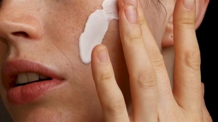 وصفات طبيعية لتقليل احمرار البشرة الناتج عن الحساسية الربيعية