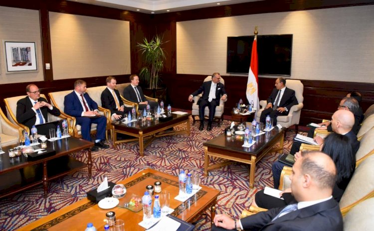 وزير الخارجية يستقبل مستشاري الرئيس الأمريكي للشئون العربية والأفريقية ويبحثان مستجدات الأوضاع في الشرق الأوسط وأفريقيا