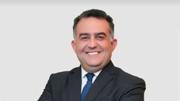 عمر صادق .. رئيسا لمجلس إدارة البورصة المصرية