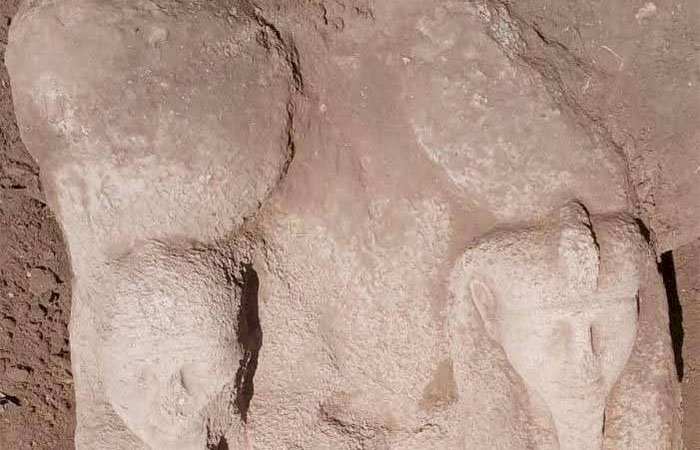 الكشف عن تمثال ضخم بمنطقة تل فرعون بمحافظة الشرقية