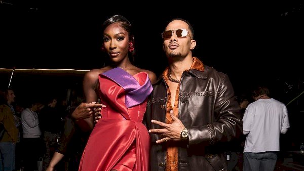 محمد رمضان يواصل تألقه في أوروبا ويستعد للغناء على مسرح دولب