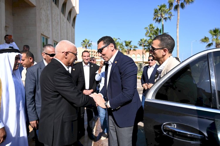 وزير الشباب والرياضة يلتقي محافظ شمال سيناء بديوان عام المحافظة