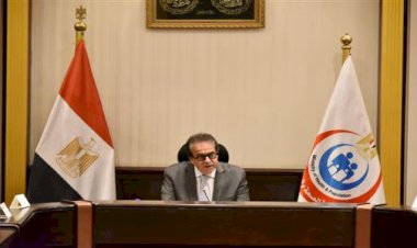 وزير الصحة يعقد اجتماعاً مع نخبة خبراء لبحث تطوير منظومة زراعة الأعضاء