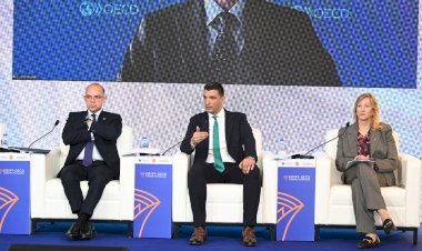 وزير الصناعة: التحول إلى التصنيع الذكي والأخضر ضرورة لتعزيز تنافسية الصناعة المصرية