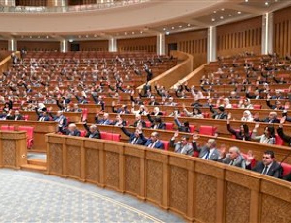 رئيس صناعة النواب: نحتاج معالجة هيكلية للاقتصاد ونتائج الموازنة تكشف تحديات في الإيرادات