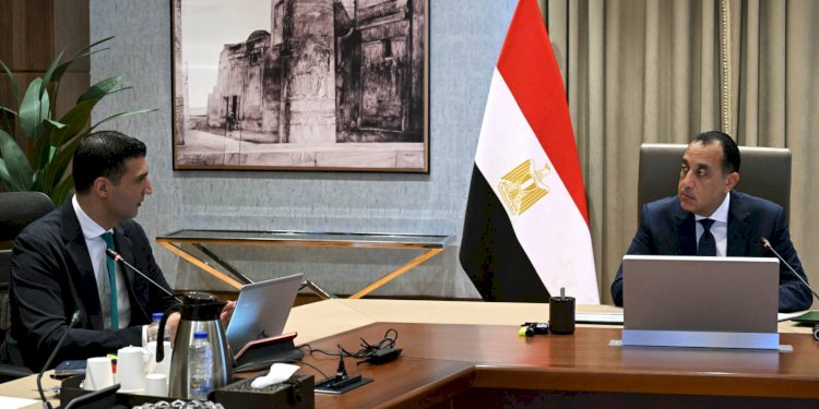 رئيس الوزراء يستعرض الموقف التنفيذي للاستراتيجية الصناعية الوطنية 2026 – 2030