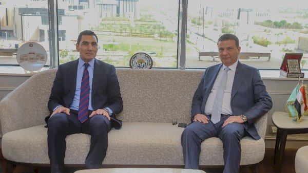 وزيرا "الزراعة" و"الشباب والرياضة" يبحثان عدداً من الملفات المشتركة وسبل تعزيز التعاون بين الوزارتين