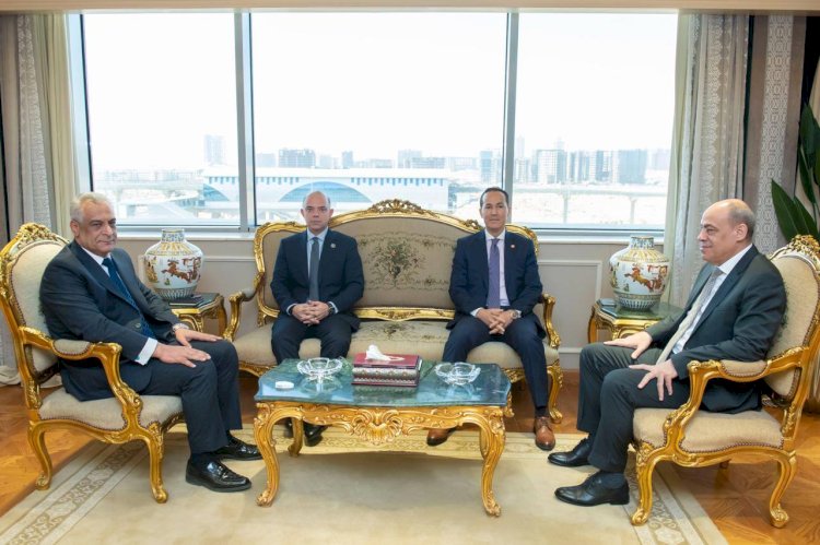 وزيرا الإنتاج الحربي والاستثمار يبحثان تعظيم الاستفادة من أراضي الإنتاج الحربي ودعم التنمية بالمحافظات