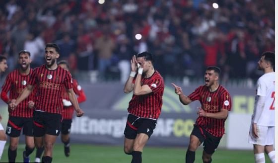 اتحاد العاصمة يتوج بلقب الكونفدرالية بعد الفوز على الزمالك 8 - 7 بركلات الترجيح