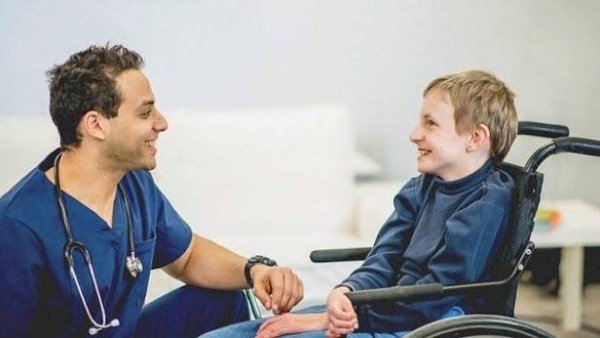 أمل جديد لمرضى ضمور العضلات الدوشيني.. نتائج واعدة لعلاج جيني جديد لضمور العضلات