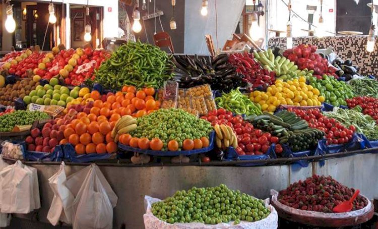 سعر الخضار والفاكهة اليوم الأحد في الأسواق