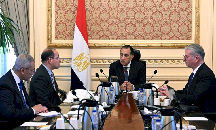 رئيس الوزراء يتابع الاستعدادات الحالية لتلبية احتياجات محطات الكهرباء من الوقود خلال فترة العيد وموسم الصيف المقبل