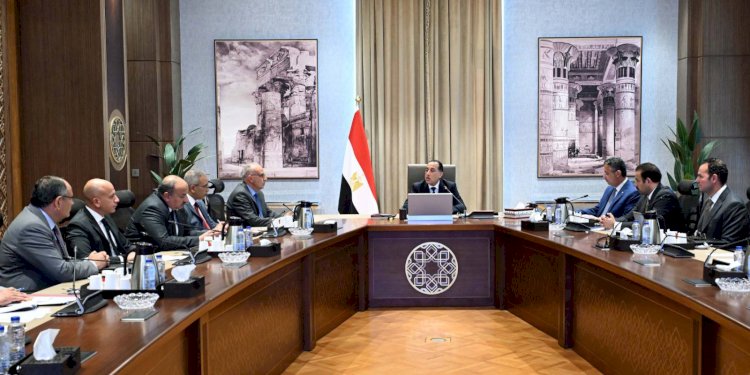رئيس الوزراء يستعرض مستجدات جهود تطوير صناعة السكر في مصر