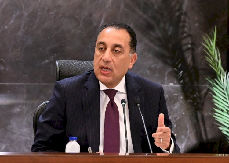 رئيس الوزراء يهنئ شيخ الأزهر بقرب حلول عيد الأضحى المبارك