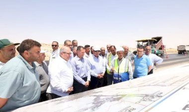 وزير النقل يجري جولة تفقدية لمتابعة تنفيذ مشروعات التنموية والخدمية في عدد من محافظات الصعيد