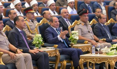 الرئيس السيسى: ندرس توفير بعثات خارجية لأوائل الدفعة الثالثة لأئمة الأوقاف