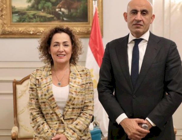 وزير التربية والتعليم يلتقي الأمين العام للتدريب الفني والمهني بوزارة التعليم الإسبانية