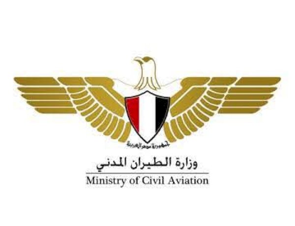 وزير الطيران المدني ينعى ضحية حادث طائرة تدريب بمطار 6 أكتوبر ويأمر بفتح تحقيق عاجل