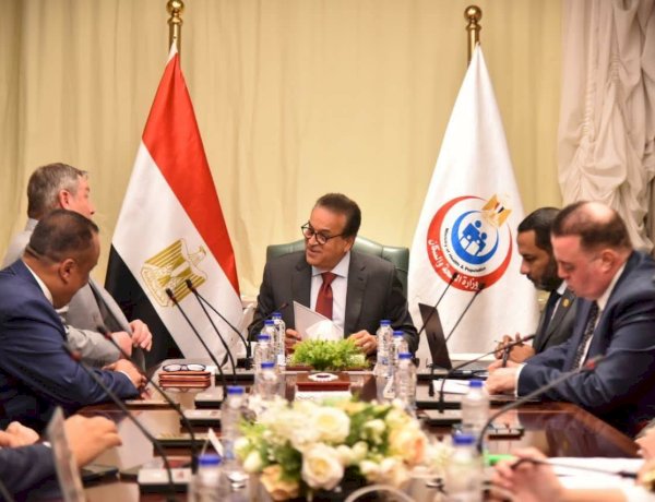 وزير الصحة يبحث مع مجموعة “ميكو ميد” تعزيز التعاون في الابتكار الصحي والتكنولوجيا الطبية