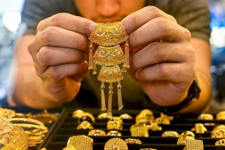 آخر تطورات سعر الذهب اليوم.. عيار 24 بـ7325 جنيها