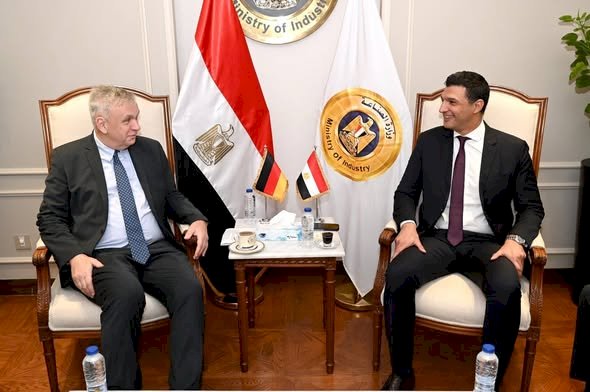مصر وألمانيا تبحثان تعزيز التعاون الصناعي ونقل التكنولوجيا في القطاعات ذات الاهتمام المشترك