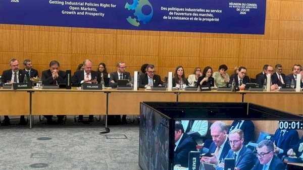 وزير التخطيط يشارك في جلسة نقاش وزارية حول تحفيز بيئة الاستثمار وحشد التمويلات لمساندة القطاع الخاص