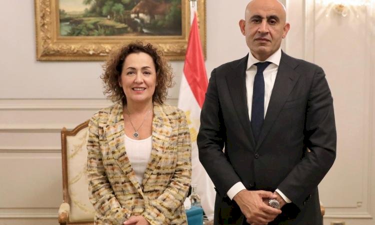 وزير التربية والتعليم يلتقي الأمين العام للتدريب الفني والمهني بوزارة التعليم الإسبانية
