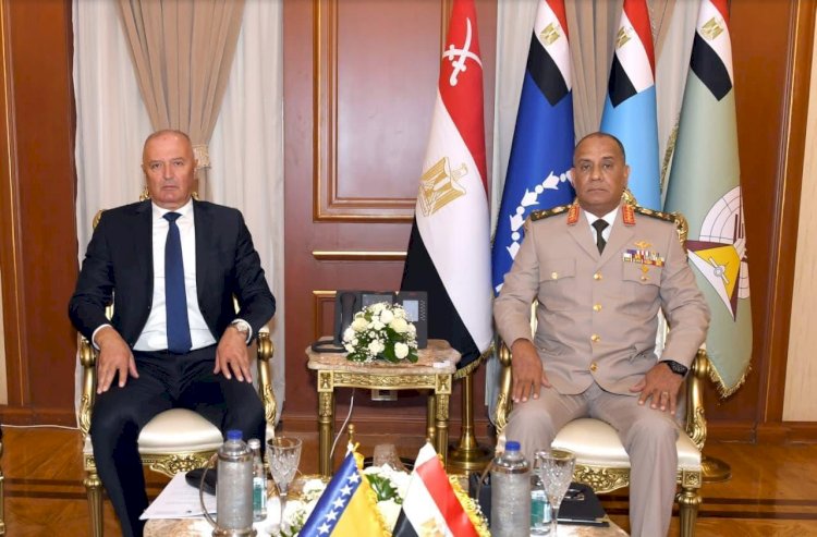 وزير الدفاع والإنتاج الحربى يلتقى نائب رئيس مجلس الوزراء وزير دفاع البوسنة والهرسك