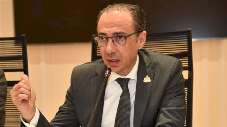 صحة النواب" تشكر الرئيس السيسى لتوجيهه بتحسين أجور رجال الإسعاف