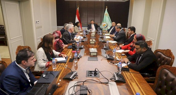 وزير الزراعة يلتقي المديرة الإقليمية للبنك الدولي لبحث تعزيز التعاون الاستراتيجي ومبادرات الأمن الغذائي والمياه
