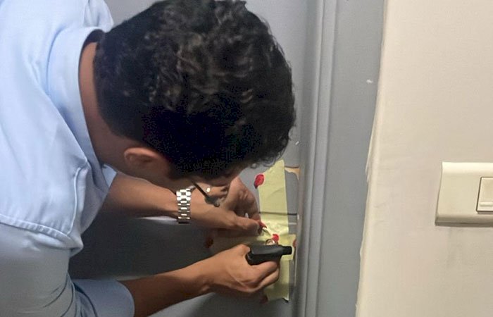 وزارة الصحة تغلق عيادة غير مرخصة بالشيخ زايد وتضبط صيدلانية تنتحل صفة طبيب