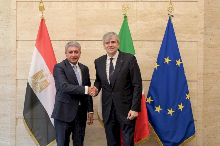 وزير السياحة والآثار يبحث مع نظيره الإيطالي تعزيز التعاون وزيادة التدفقات السياحية إلى مصر