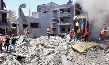 الاحتلال ينسف مباني ويقصف مناطق سيطرته في بيت لاهيا وخان يونس ورفح بقطاع غزة