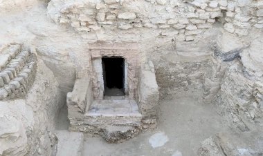 الكشف عن مقبرة بمنطقة الشيخ عبد القرنة بالبر الغربي بالأقصر