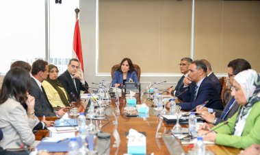 وزيرة الإسكان تلتقي مسئولي شركة مصر إيطاليا للتطوير العقاري لبحث التعاون بشأن عدد من الفرص الاستثمارية