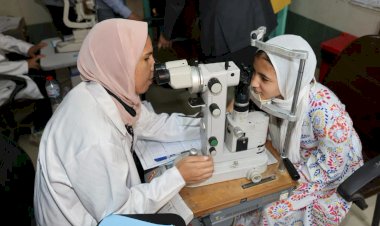 رئيس الوزراء يستعرض تقريراً للجنة الطبية العليا والاستغاثات لقافلة طبية شاملة تم تنظيمها بمحافظة المنوفية
