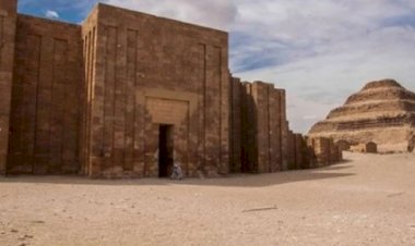 وزارة السياحة تطلق مشروعًا متكاملًا لتطوير الخدمات المقدمة للزائرين بمنطقة آثار سقارة ورفع كفاءة الطرق الداخلية بها